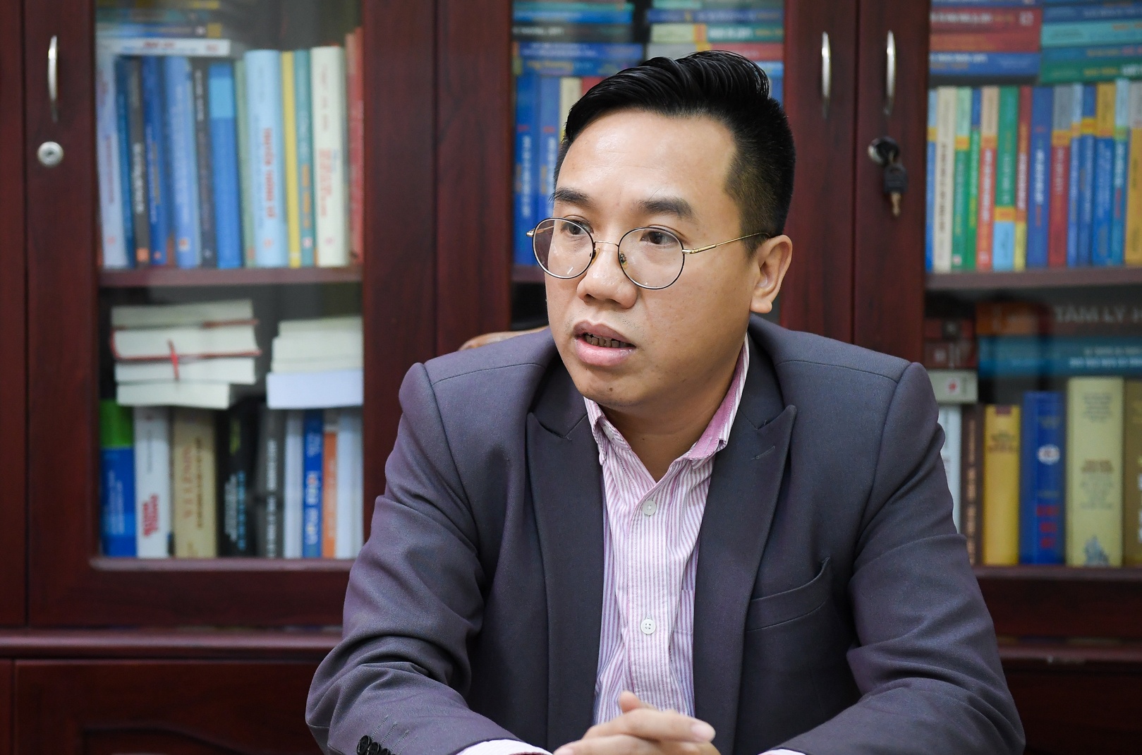 Cuc truong Cuc Xuat ban: 'Se dau tranh quyet liet voi sach lau' hinh anh