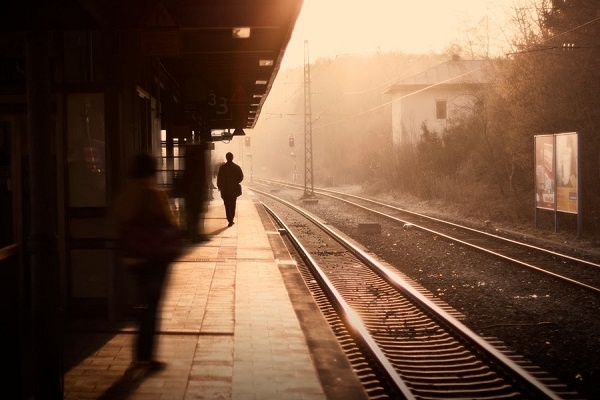 Noi di va noi den hinh anh