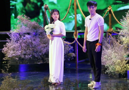 'Trai hoa vang' duoc dung nhac kich hinh anh