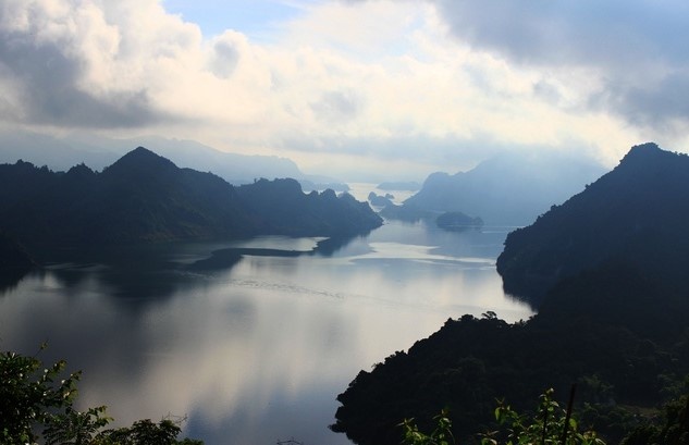 Ve dep cua Ba Khan hinh anh