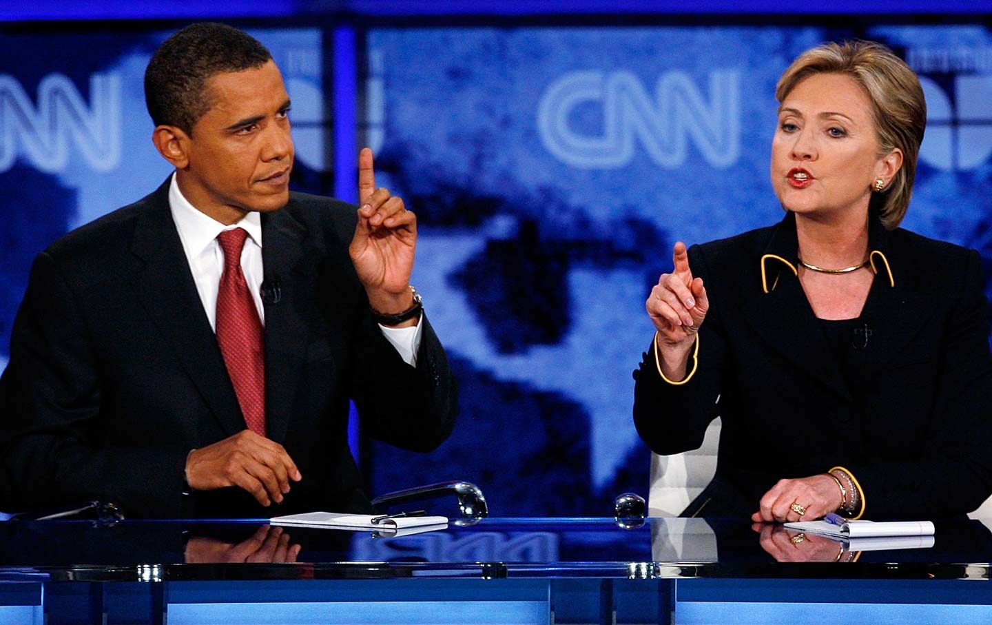 Obama tuyen bo tranh cu anh 1