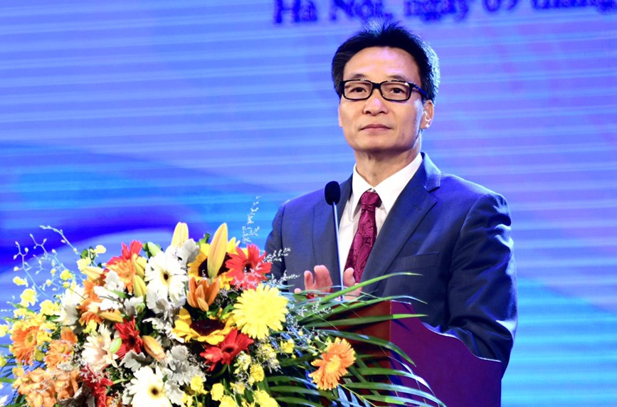 Pho thu tuong Vu Duc Dam: 'Truong hoc vi dai nhat la sach vo' hinh anh