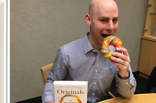 Cach tu duy nguoc cua mot giao su My hinh anh