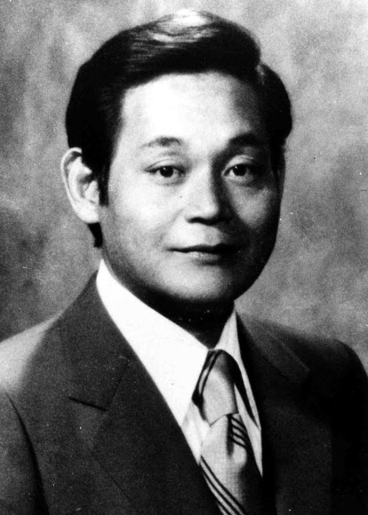 Tuoi tre cua Lee Kun Hee anh 1