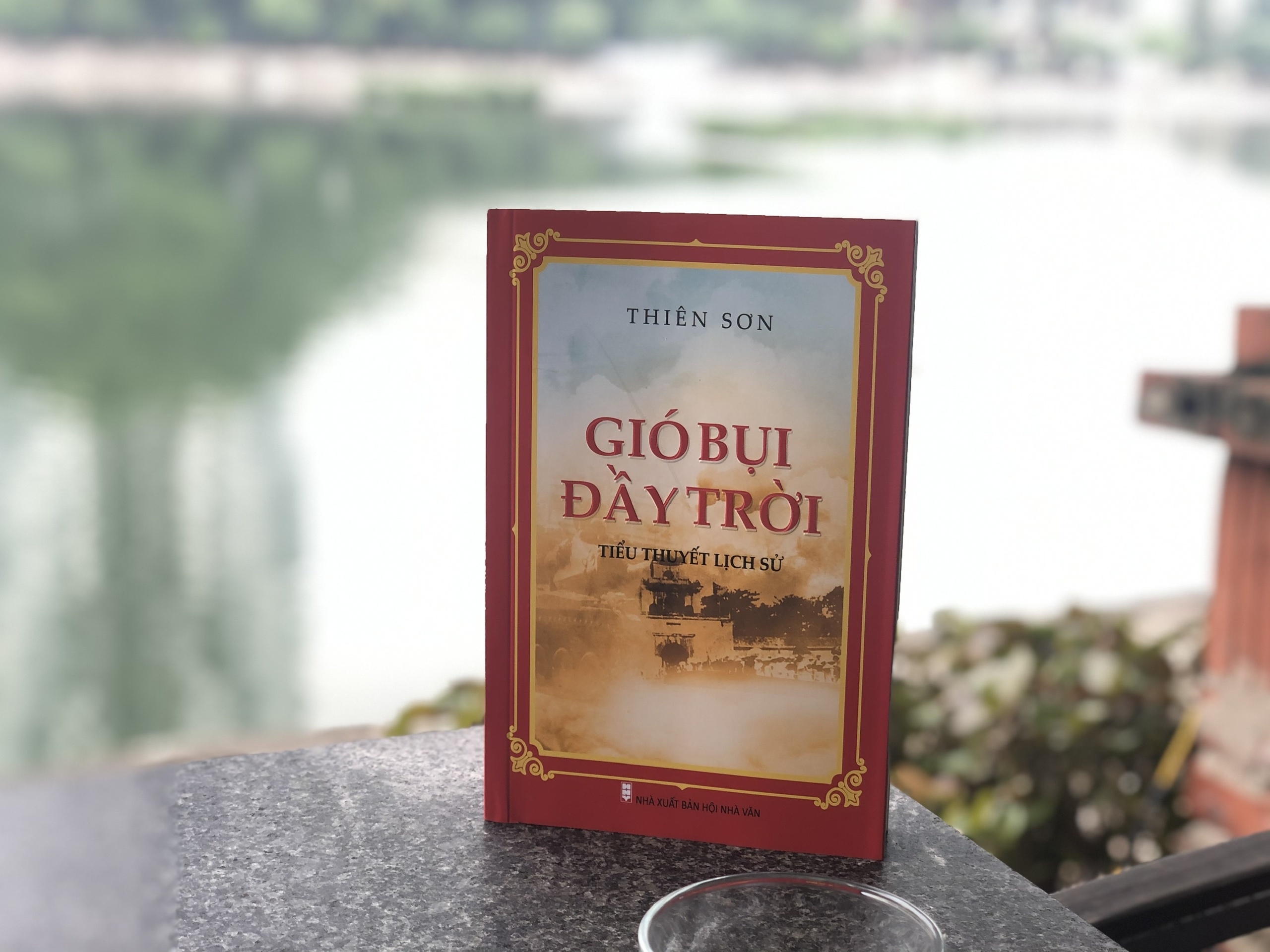 Giai thuong tieu thuyet anh 2