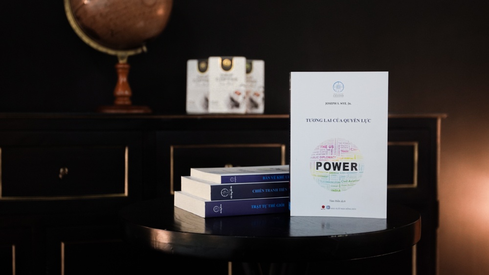 Review Quyen luc cua tuong lai anh 2