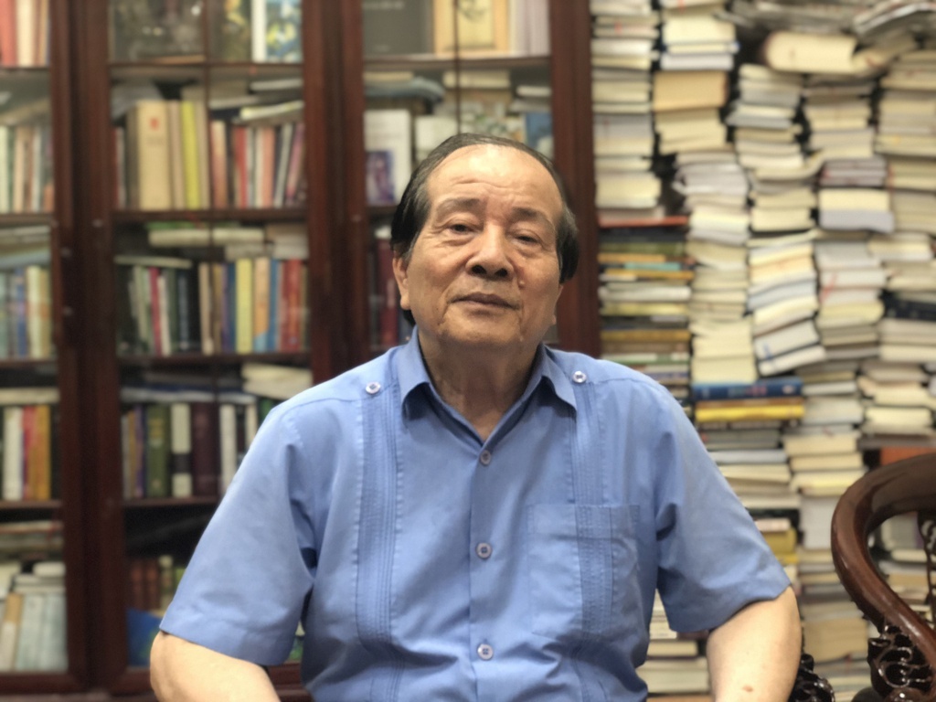 Nha tho Huu Thinh khong ung cu ban chap hanh Hoi Nha van khoa X hinh anh