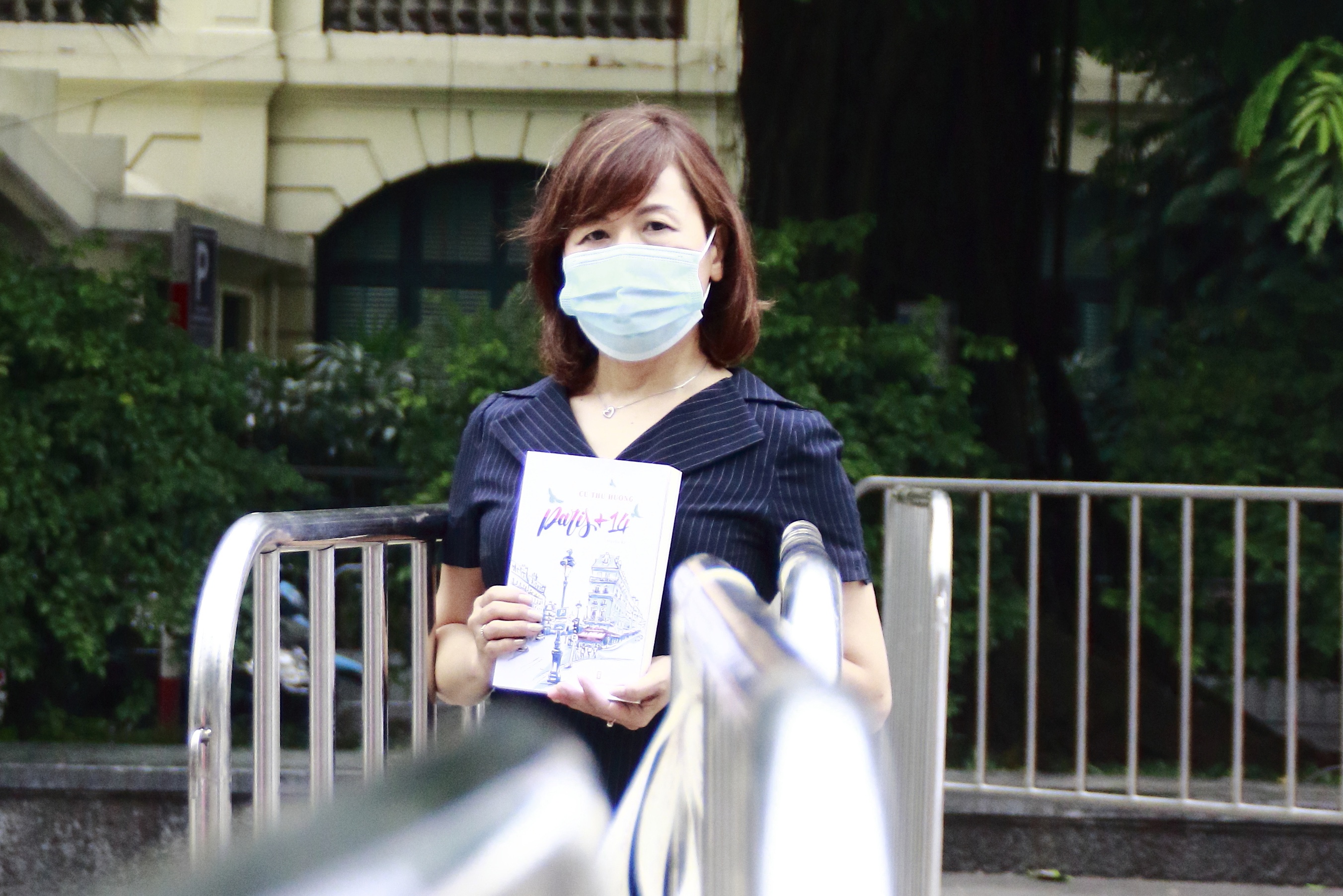 Nhat ky tranh dich cua mot tien si ve tu Paris hinh anh