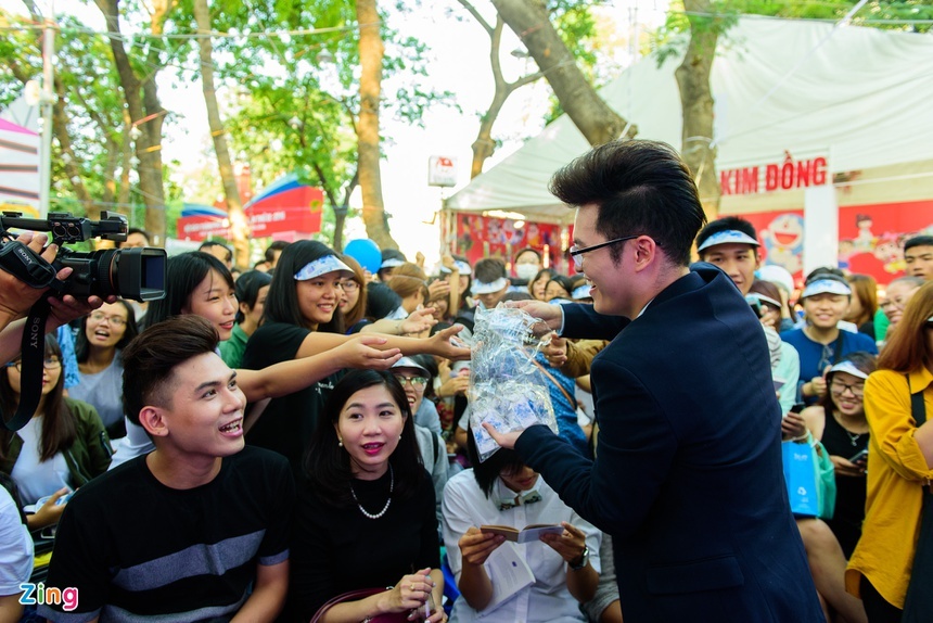 Thi truong xuat ban anh 2