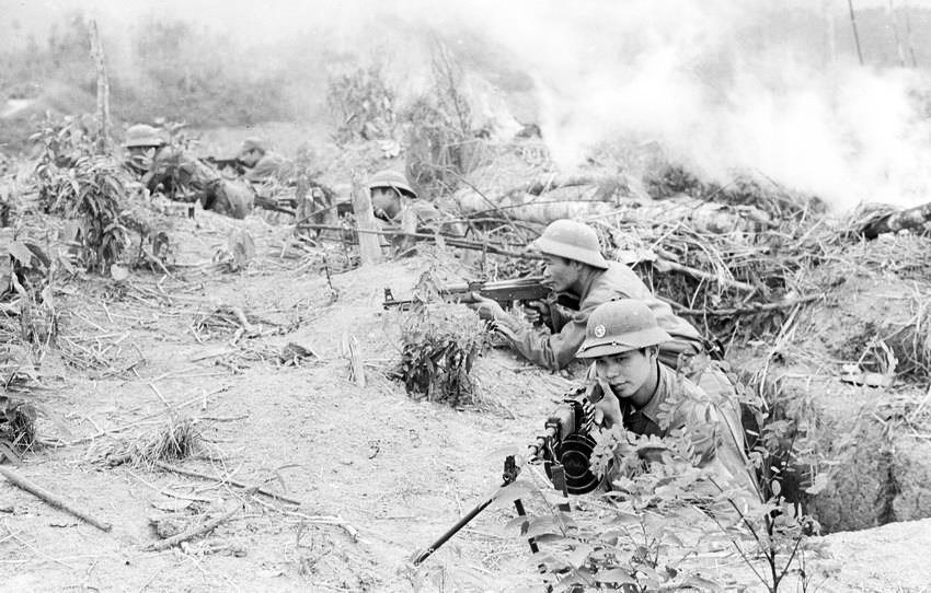 Chien tranh bien gioi phia Bac anh 4