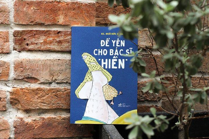 Bon cuon sach an tuong cua bac si hinh anh