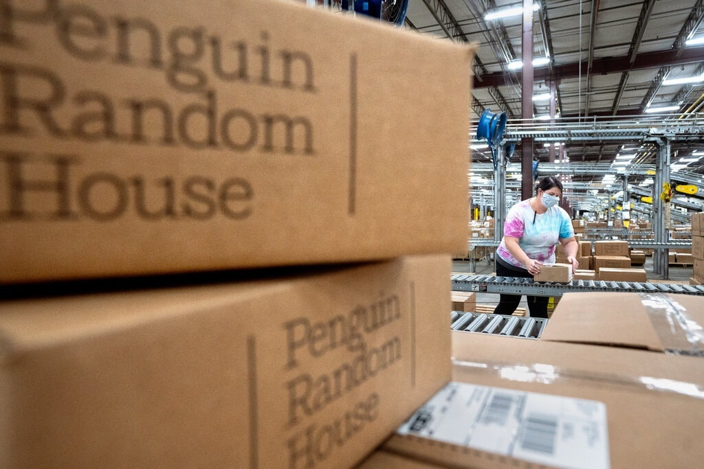 Dieu gi se xay ra neu xuat hien 'sieu nha xuat ban'? hinh anh