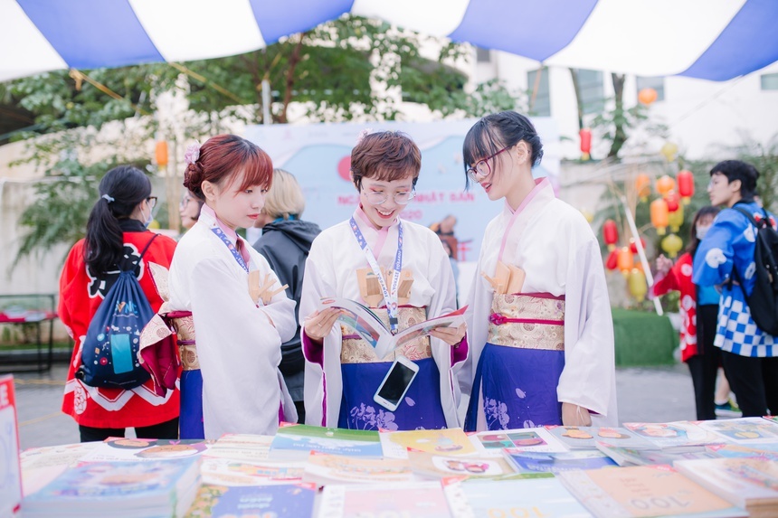 Nhung ngay le khuyen doc o Nhat Ban hinh anh