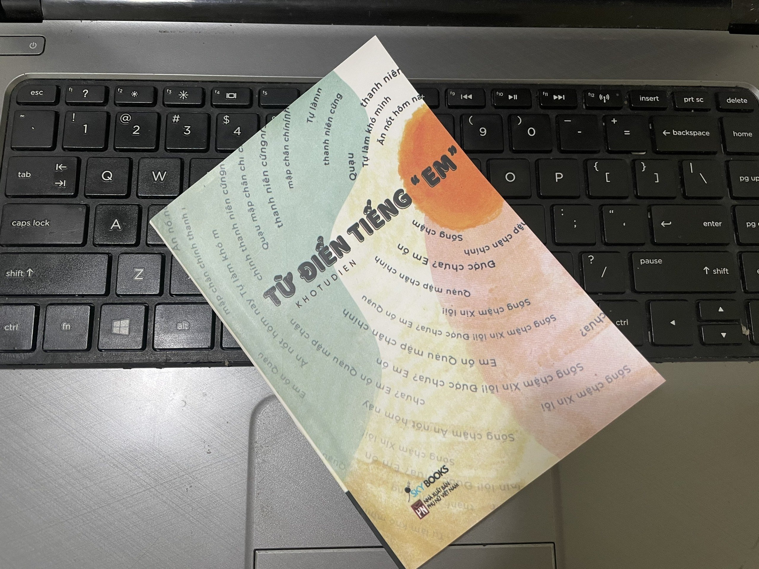 Tu dien cho gioi tre hinh anh