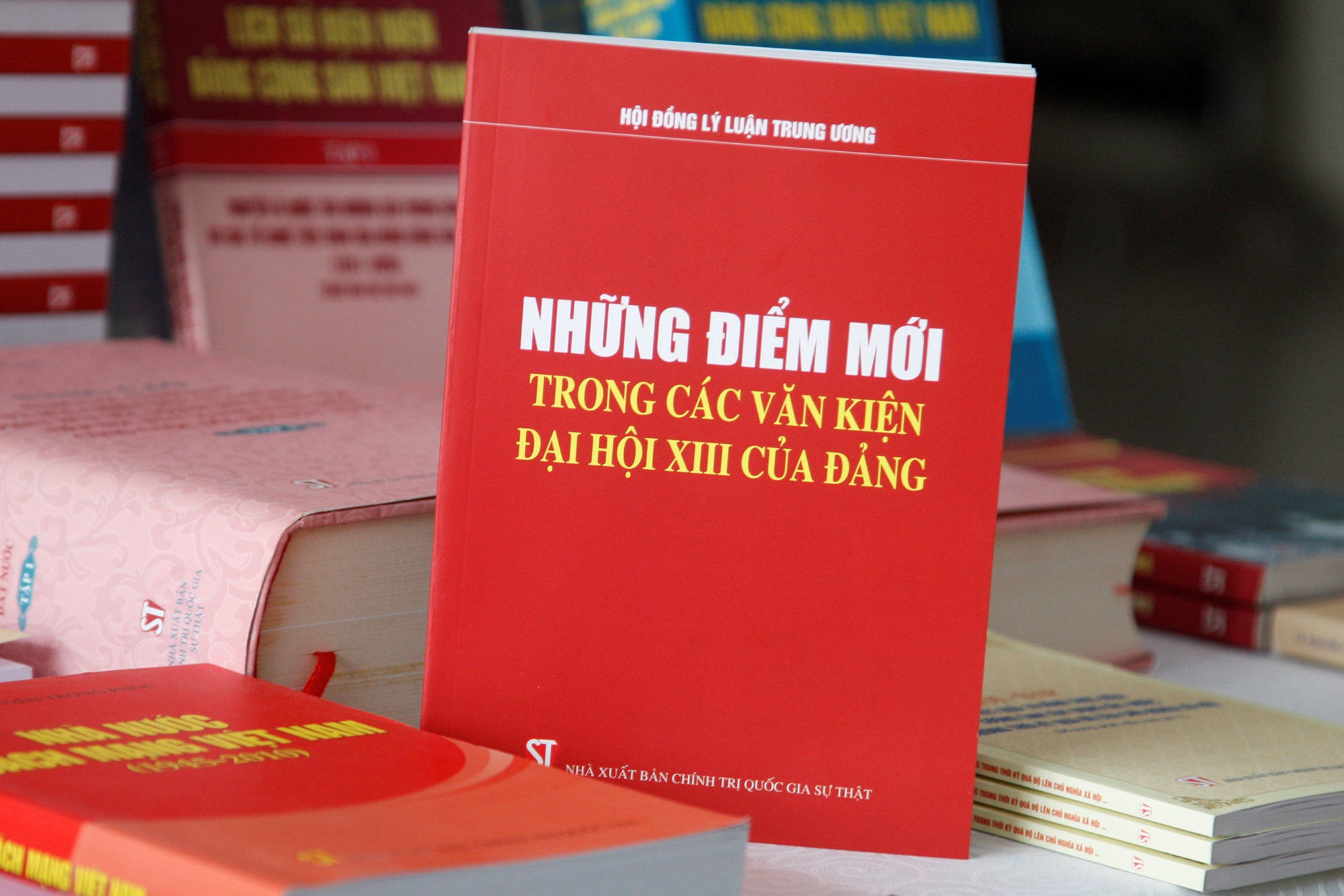 Diem moi Van kien Dai hoi anh 2