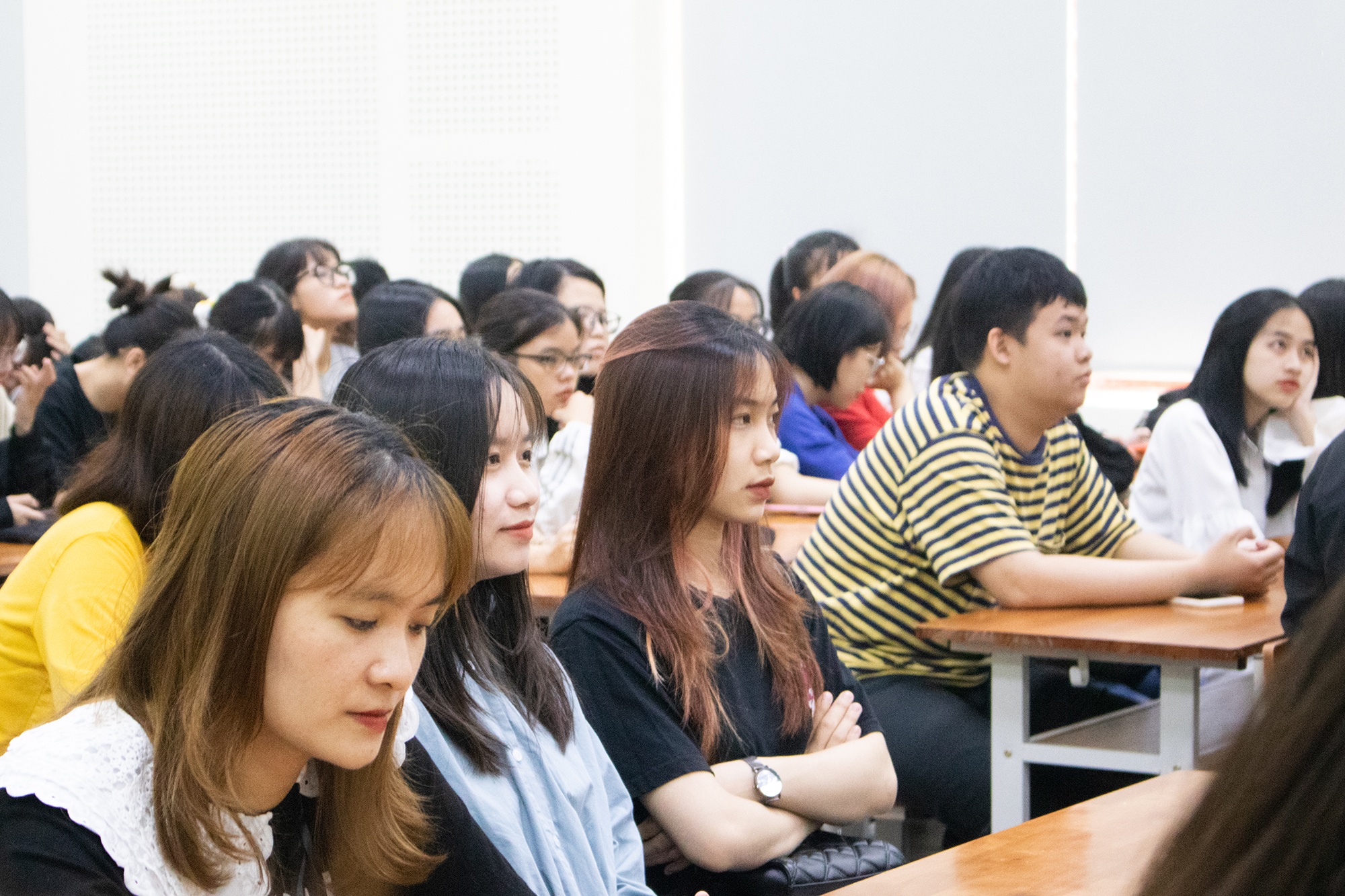 Sach va cuoc song anh 6