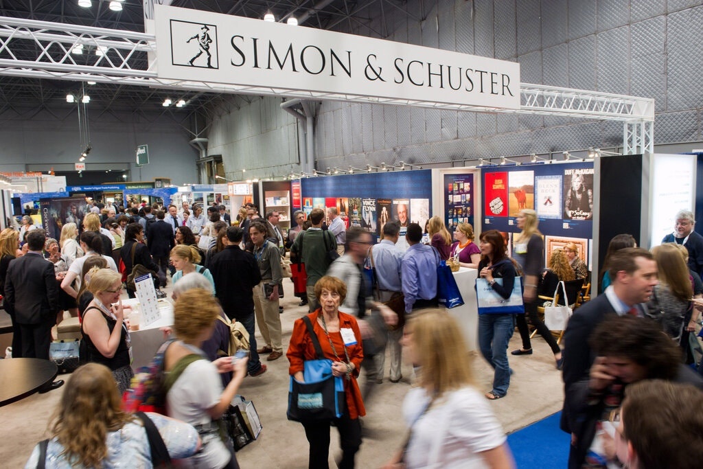 Trien lam sach anh 1