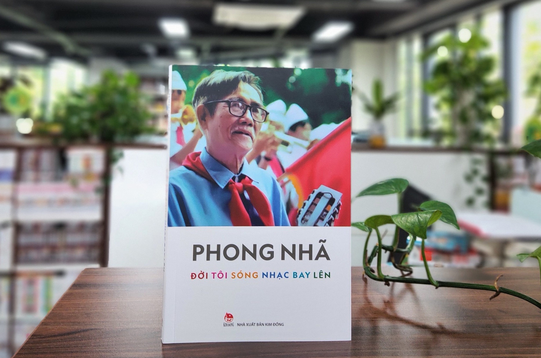 Nhac si Phong Nha anh 1