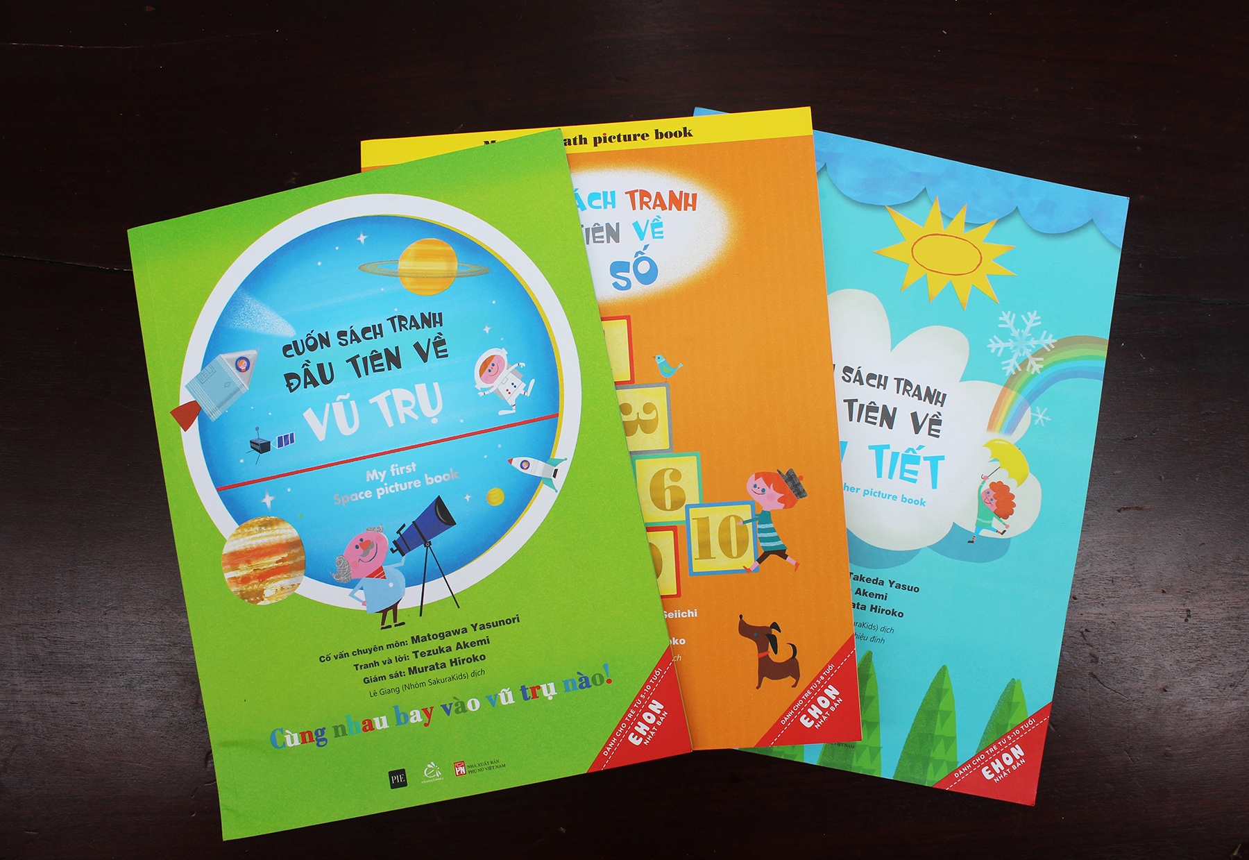 Nhung cuon sach giup tre hieu the gioi xung quanh hinh anh