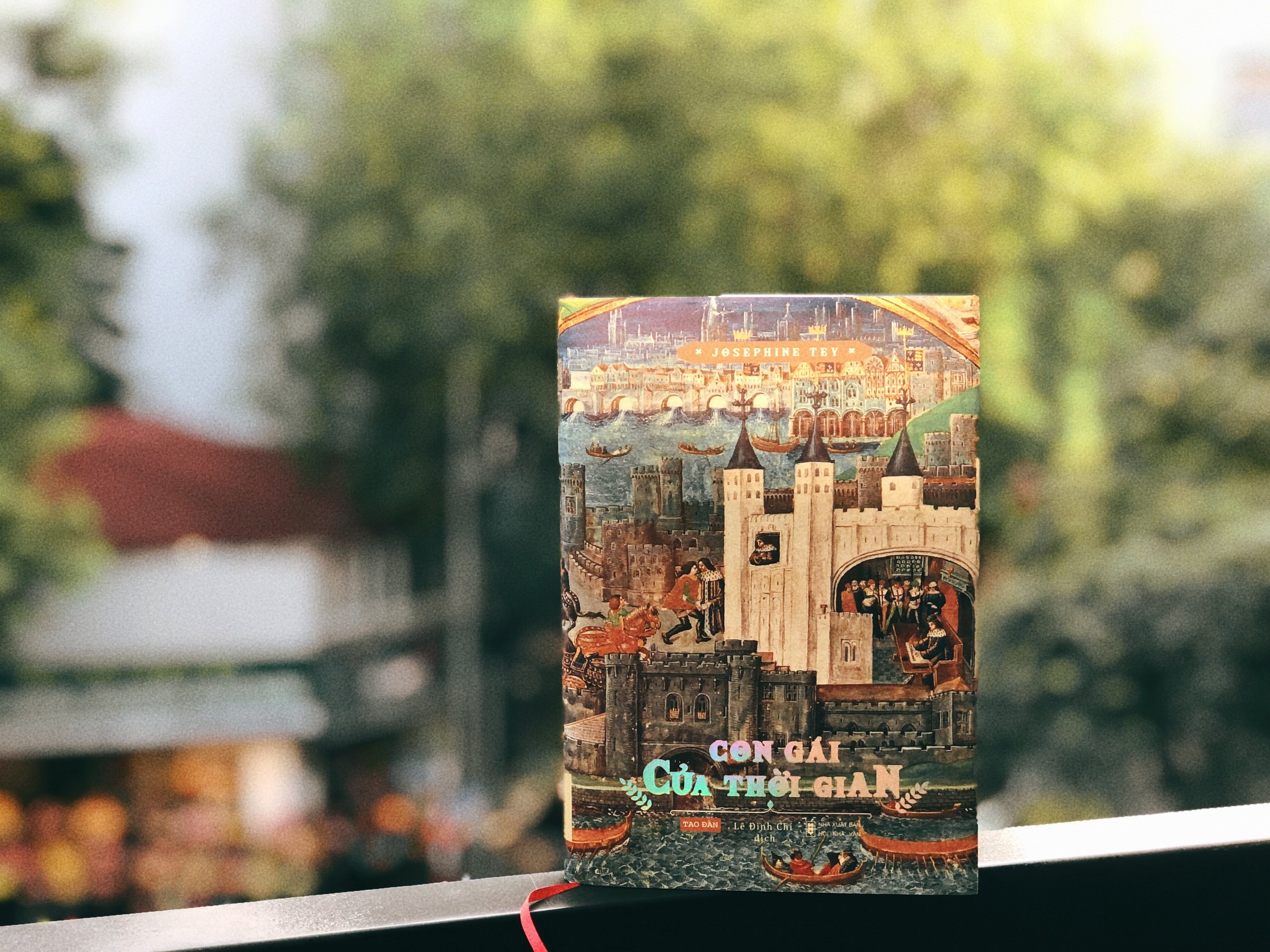 Con gai cua thoi gian anh 1