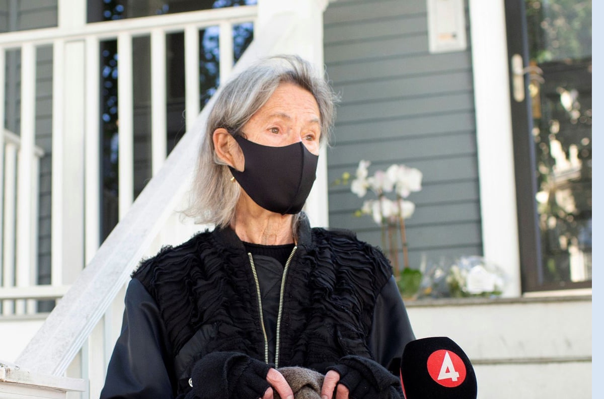 Tuyen tap tho cua tac gia doat giai Nobel Van hoc 2020 hinh anh