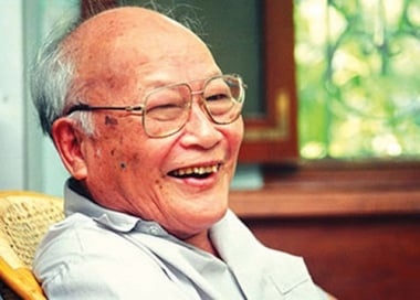 Su ben bi, can man voi van chuong cua To Hoai hinh anh