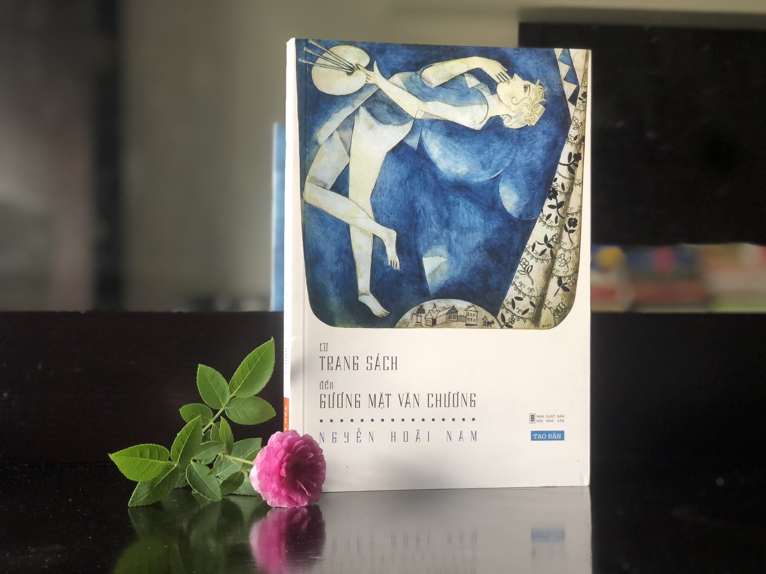 Viet phe binh can nhat la trung thuc voi chinh minh hinh anh