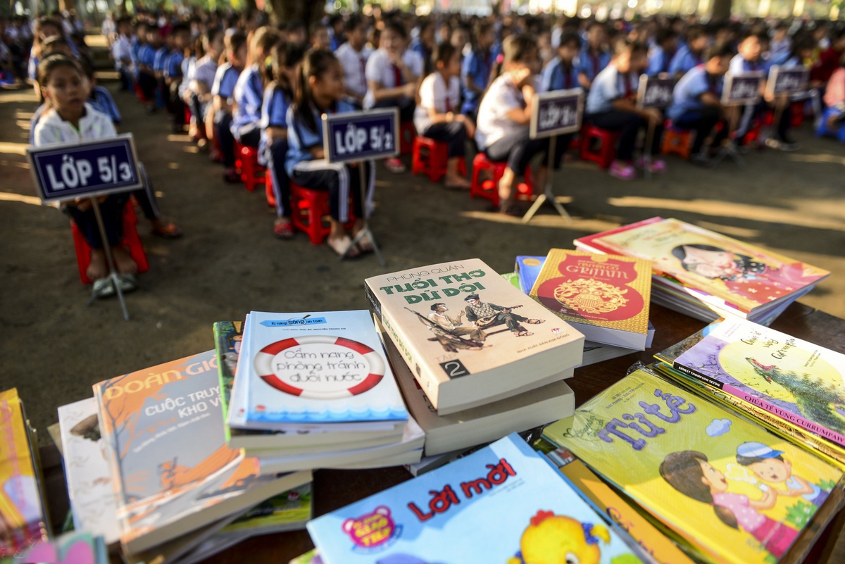 Nang cao hieu qua su dung sach trong thu vien truong hoc hinh anh