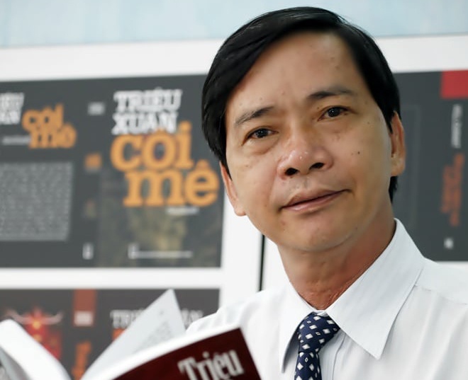 Nha van Trieu Xuan qua doi anh 2