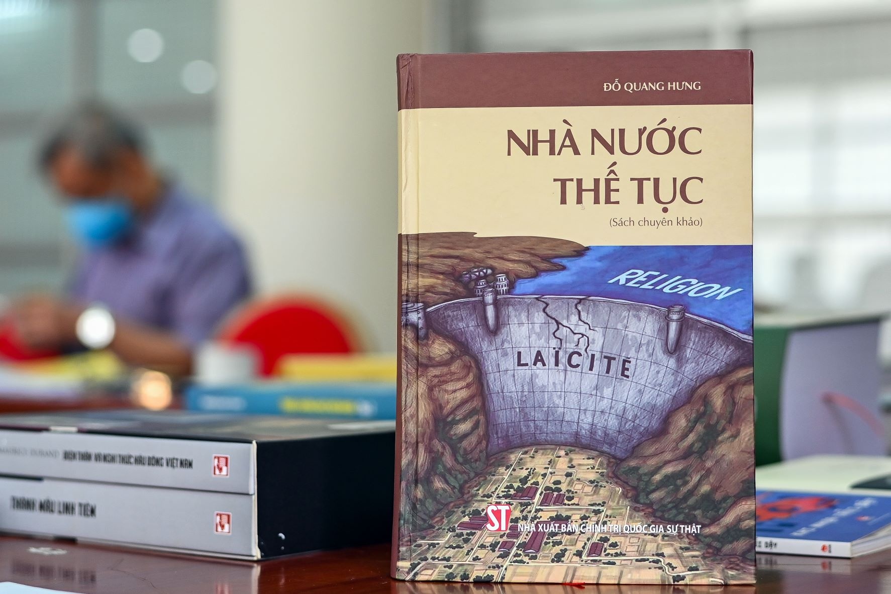 Sach doat Giai thuong Sach quoc gia anh 15