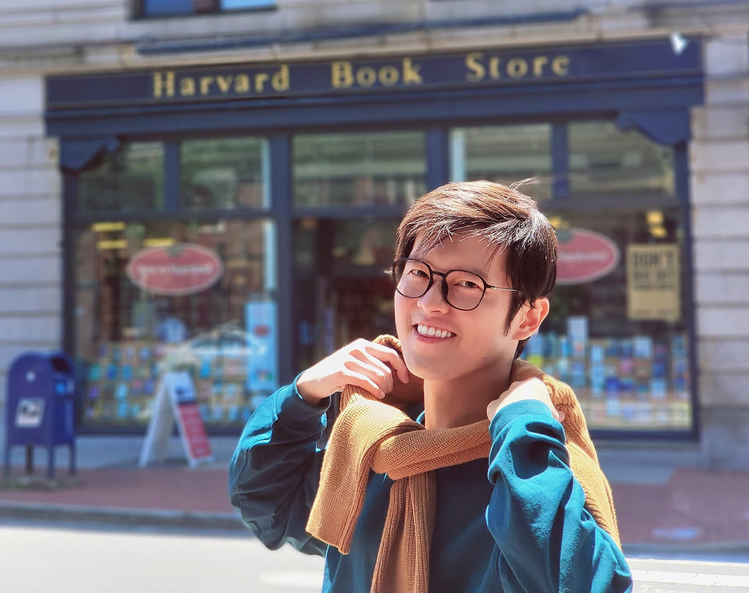 Anh Khang noi ve "Tha thinh chan kinh" anh 1