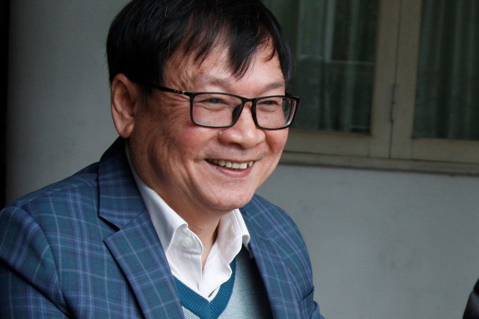 Nhung nha van noi tieng tung dung tren buc giang hinh anh