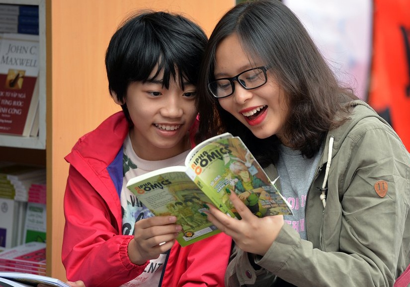 Day manh phat trien van hoa doc trong cong dong hinh anh