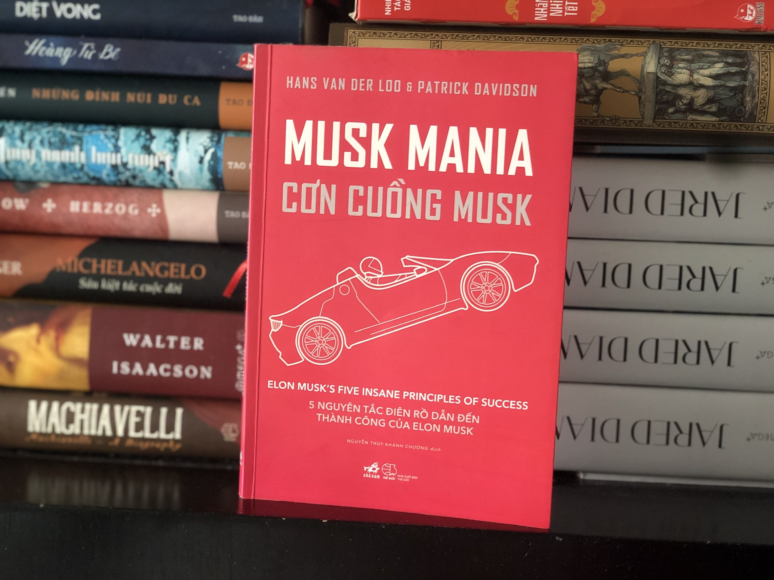 Sach ve Elon Musk anh 2