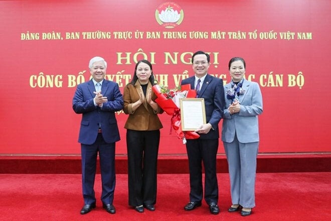 Cong tac can bo anh 2