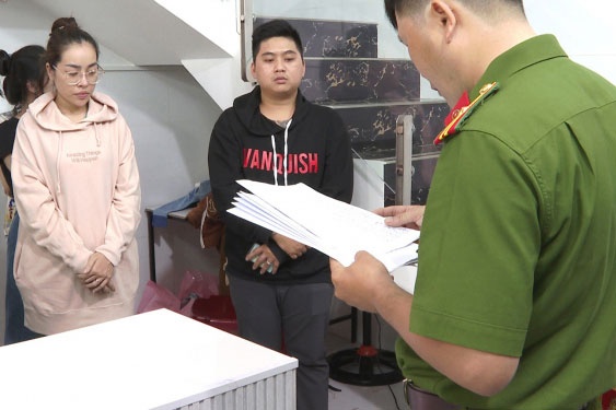 Chu hui tuyen bo khong tra gan 10 ty dong cho hui vien hinh anh