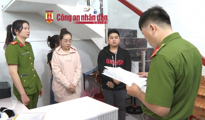 Chủ hụi ảnh 1 Chu hui anh 1