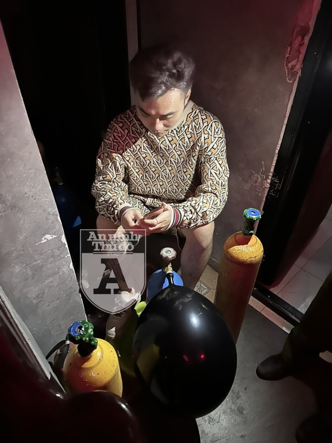 HBG Lounge,  Bong cuoi anh 1