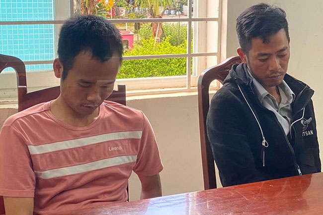 Thu doan mao danh sep hoi muon tien cap duoi, nguoi than hinh anh