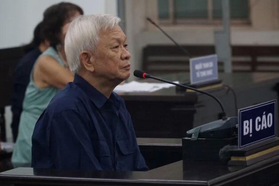 De nghi tuyen phat 2 cuu chu tich tinh Khanh Hoa 3-6 nam tu hinh anh
