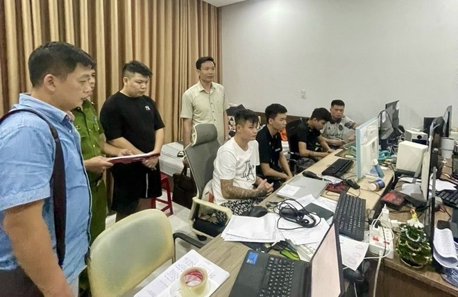 Pha duong day cho vay lai nang qua tai khoan iCloud len den 400 ty hinh anh