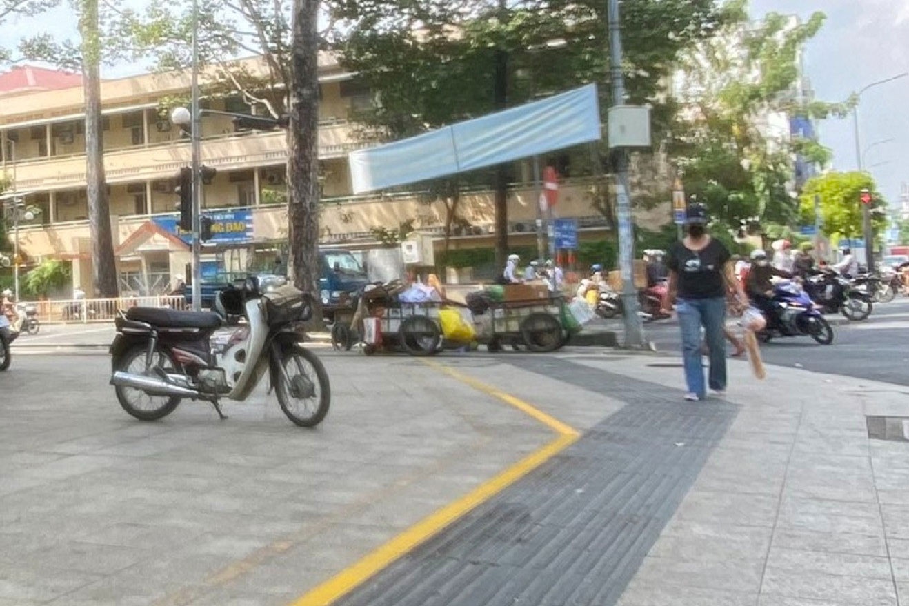 Quan trung tam TP.HCM co 155 tuyen duong du dieu kien cho thue via he hinh anh