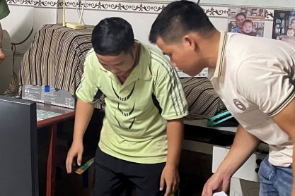 Lam gia tai lieu ban thu loi bat chinh tren 1 ty dong hinh anh