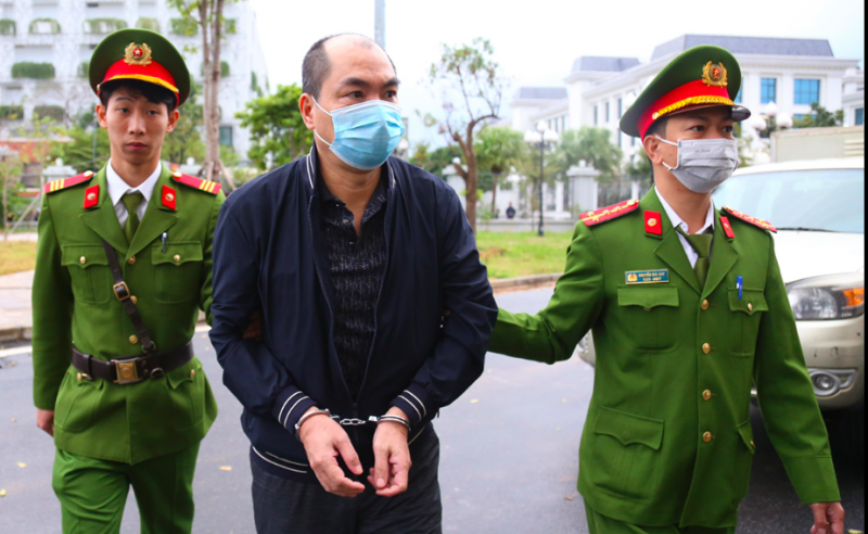 Cuu giam doc CDC Hai Duong giai thich ly do nhan 27 ty dong tu Viet A hinh anh