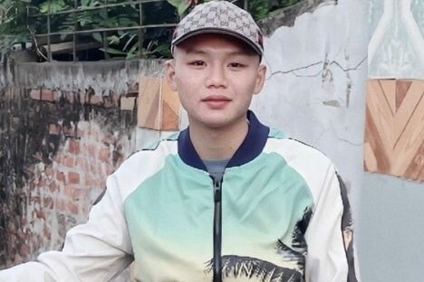 Thanh nien giau 21 goi thao moc tam uop ma tuy trong phong ngu hinh anh