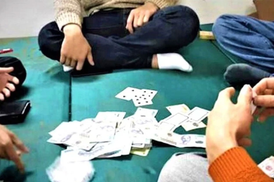 Ngoi xem danh bac co bi xu ly? hinh anh