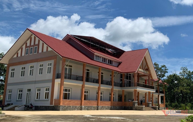 Giam doc rung phong ho o Dak Lak nop don xin tu chuc hinh anh