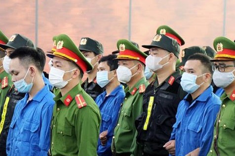 Bat dau xet xu 100 bi cao vu khung bo o Dak Lak hinh anh