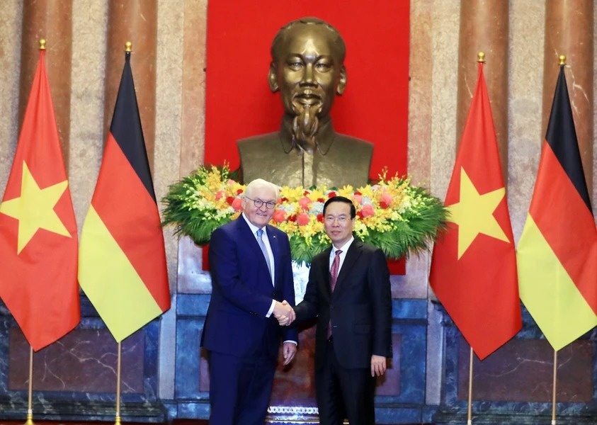 Tong thong Duc anh 8