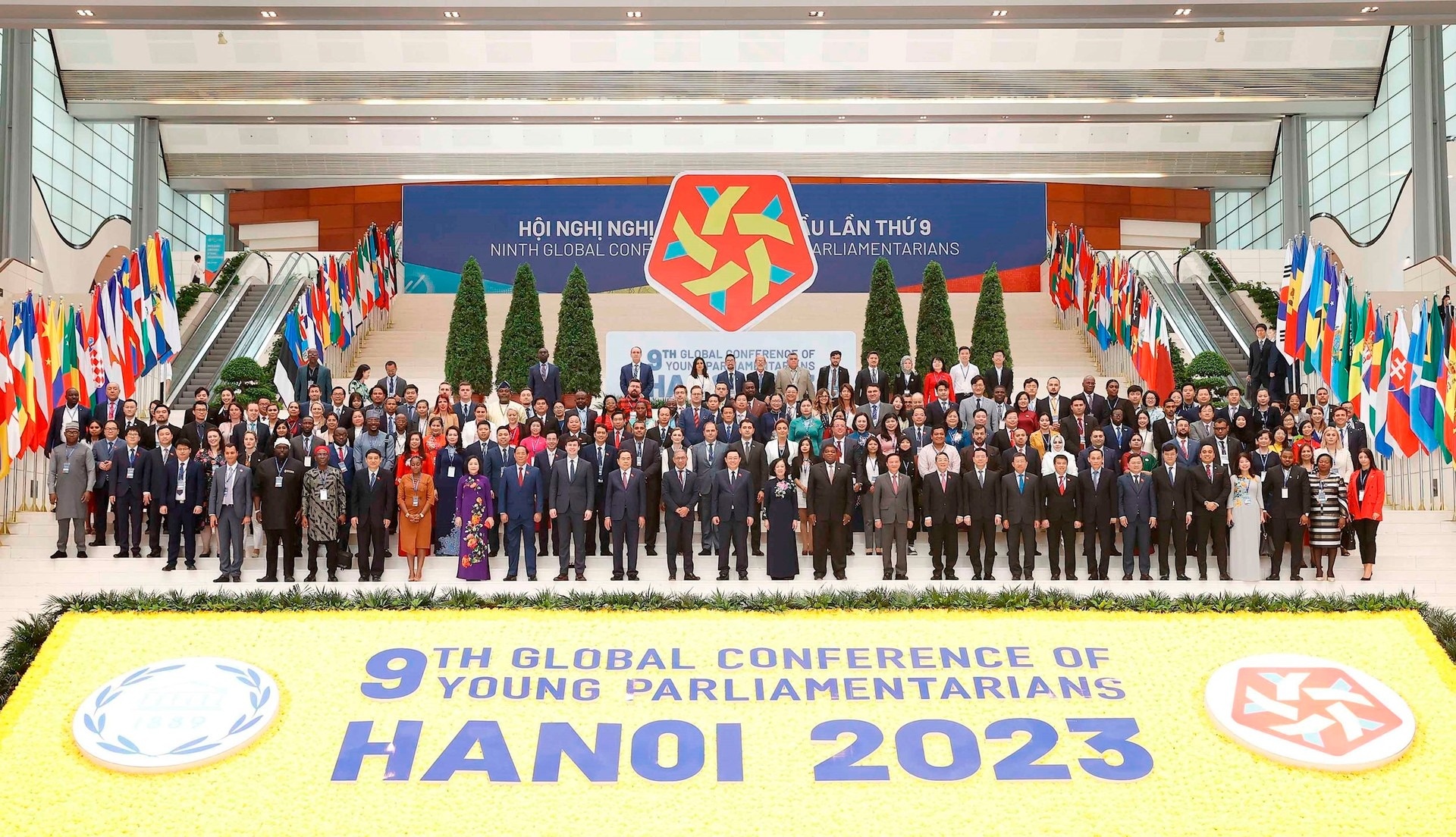 Chu tich Quoc hoi anh 5